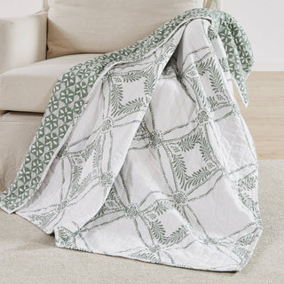 Sage Medallion Quilted Throw