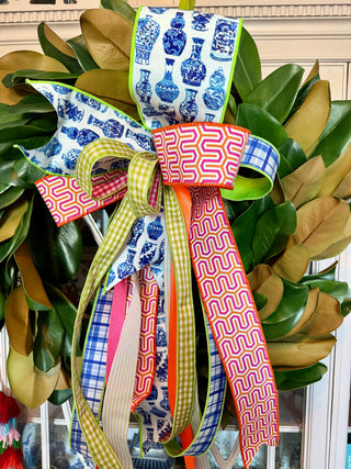 Chinoiserie Urns Bow