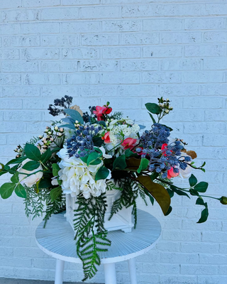 Coral & Cream Garden Arrangement