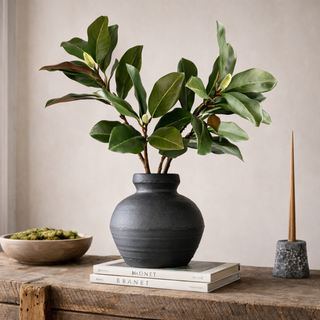 27.5"  Magnolia Leaves Stem