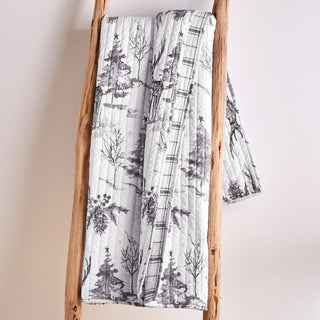 Sleigh Bells Quilt Throw